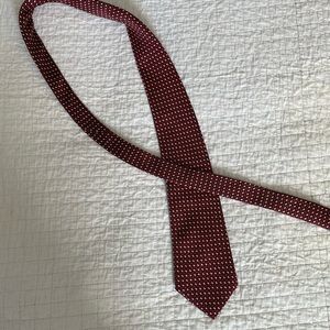 Brooks Brothers silk geometric neck tie